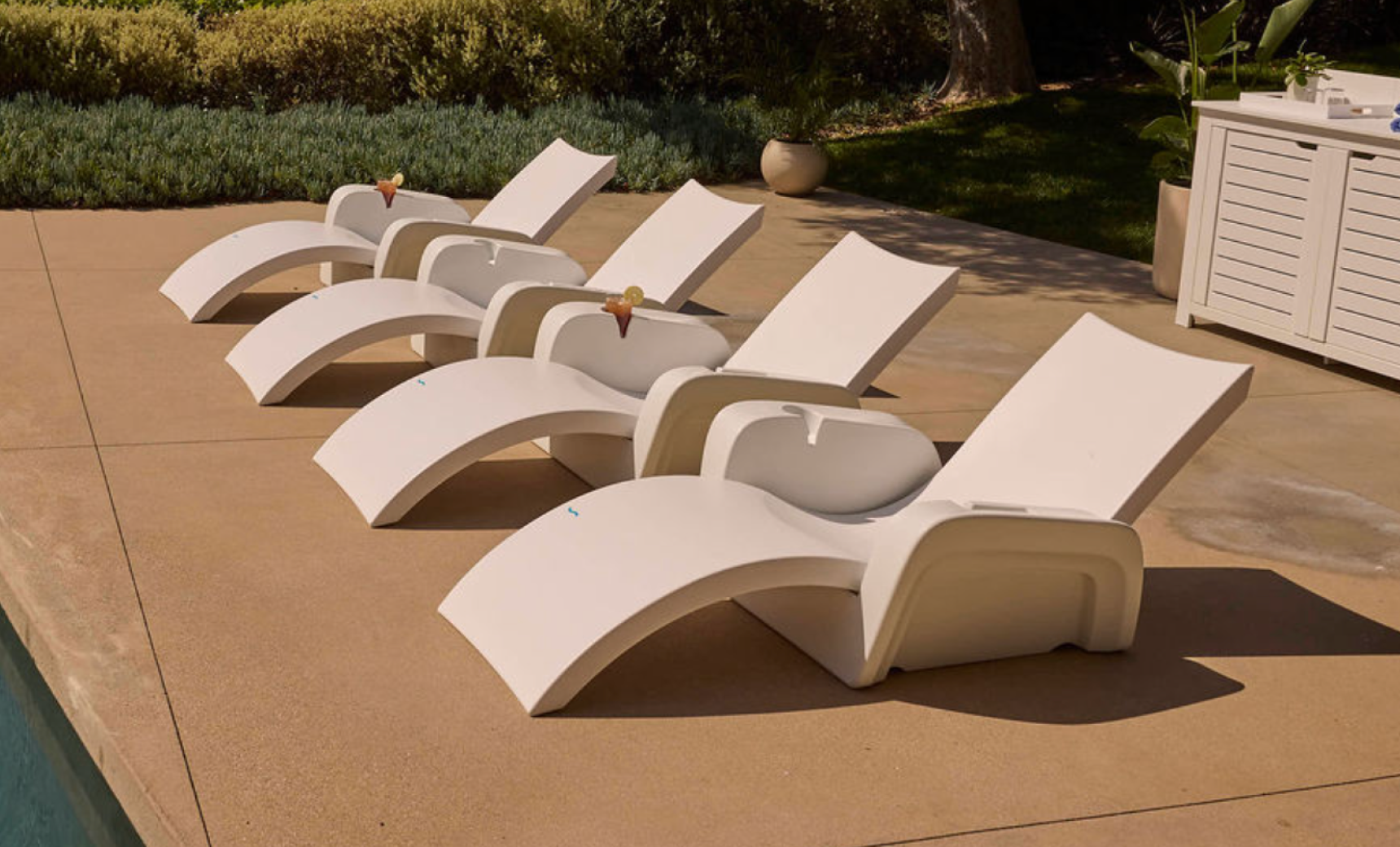 Ledge Lounger Adjustable Chaise Island Lounge Set