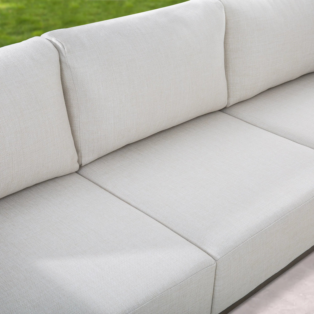 Peak Home Furnishings Sereno 6-Piece Modern Outdoor Sectional Seating Set with Ottoman
